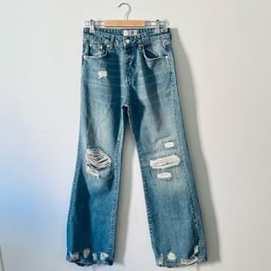 Free People Embry Flare Jeans in Woodstock Blue Size 28